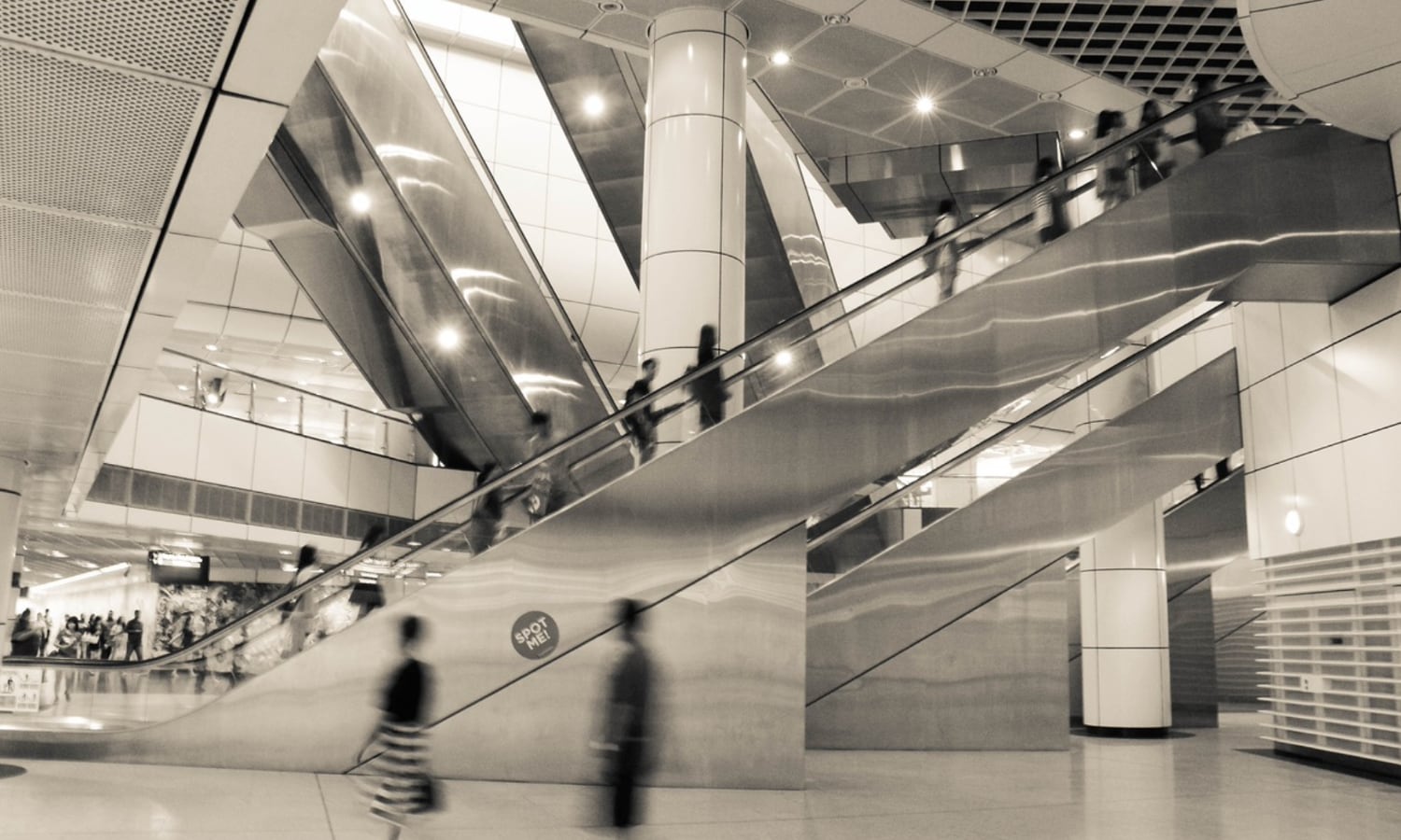 Ezra Pound: In a Station of the Metro